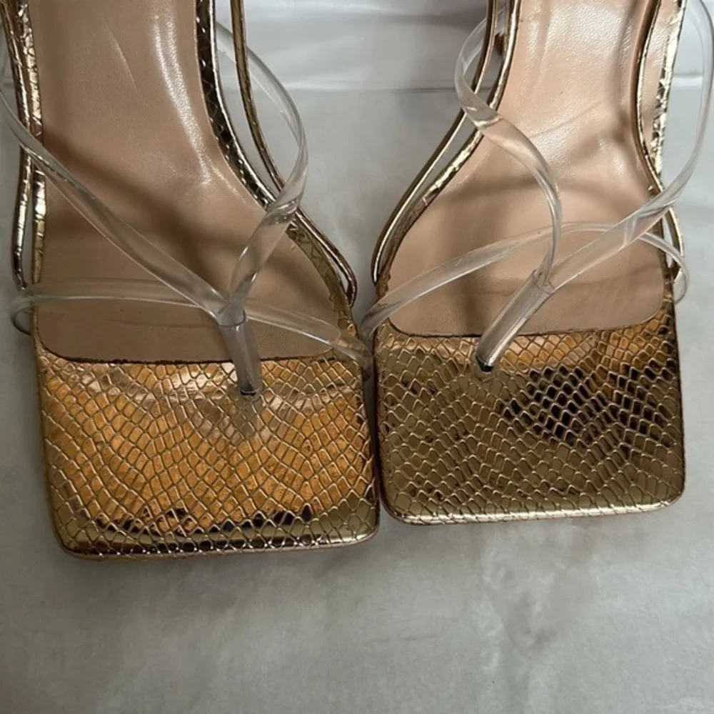 She&In Heels square rose gold with animal print size 7